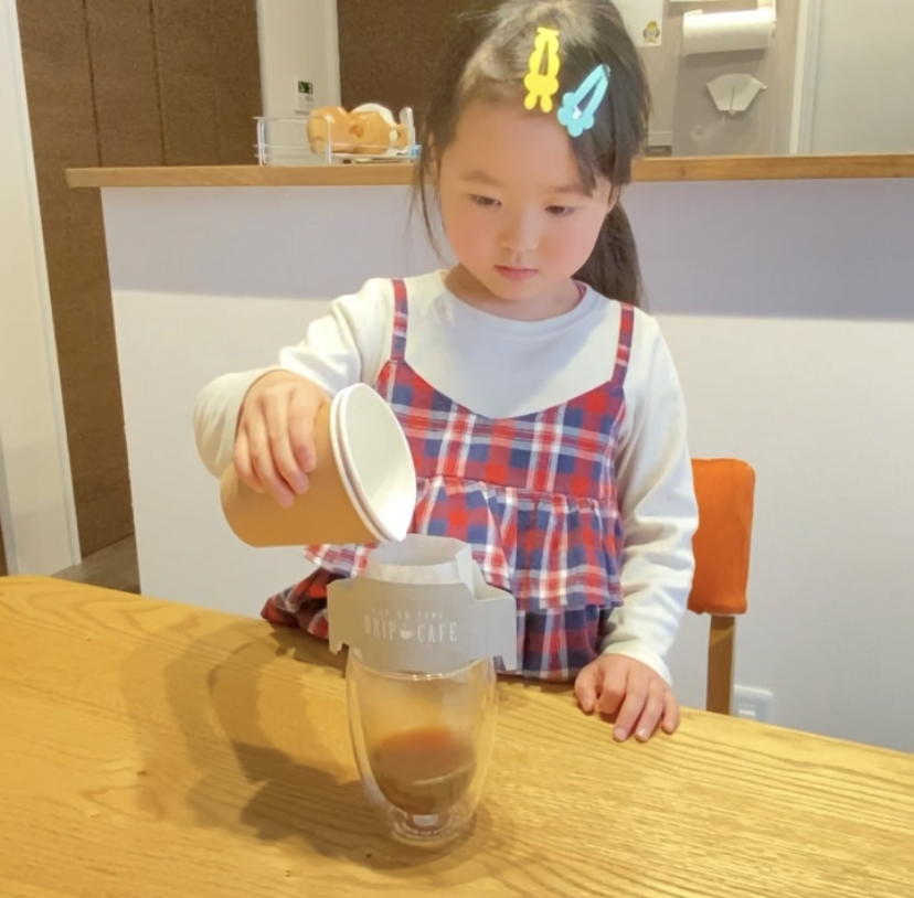 子供にコーヒーはいつから飲ませてもいいのか 岐阜県大垣市のスペシャルティコーヒー豆専門店 焙煎幸房 そら